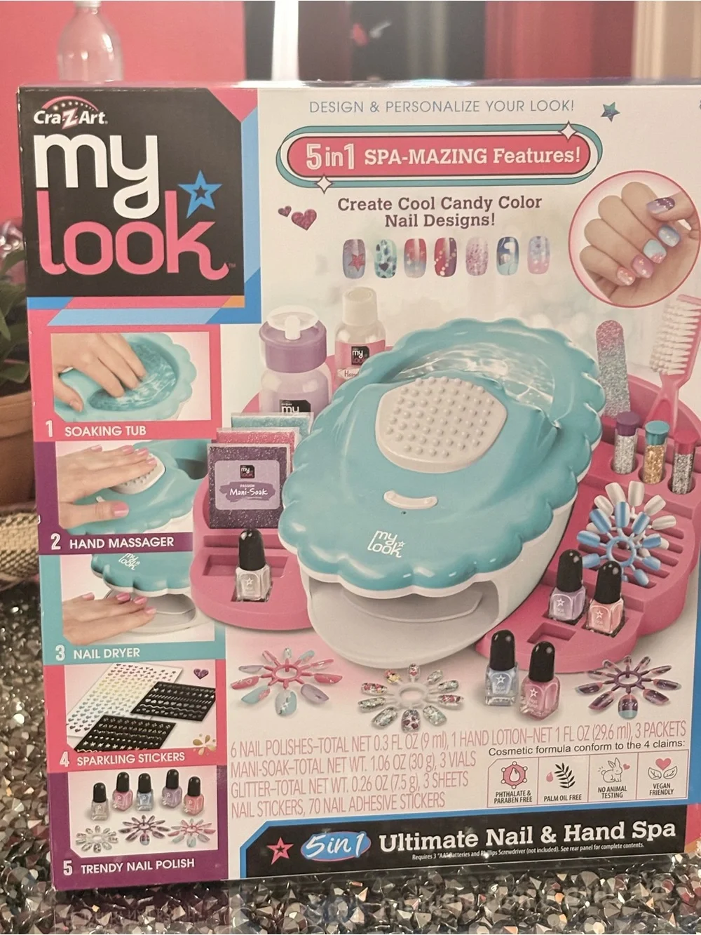 5-in-1 Kids Nail Spa - Teal Nail Studio